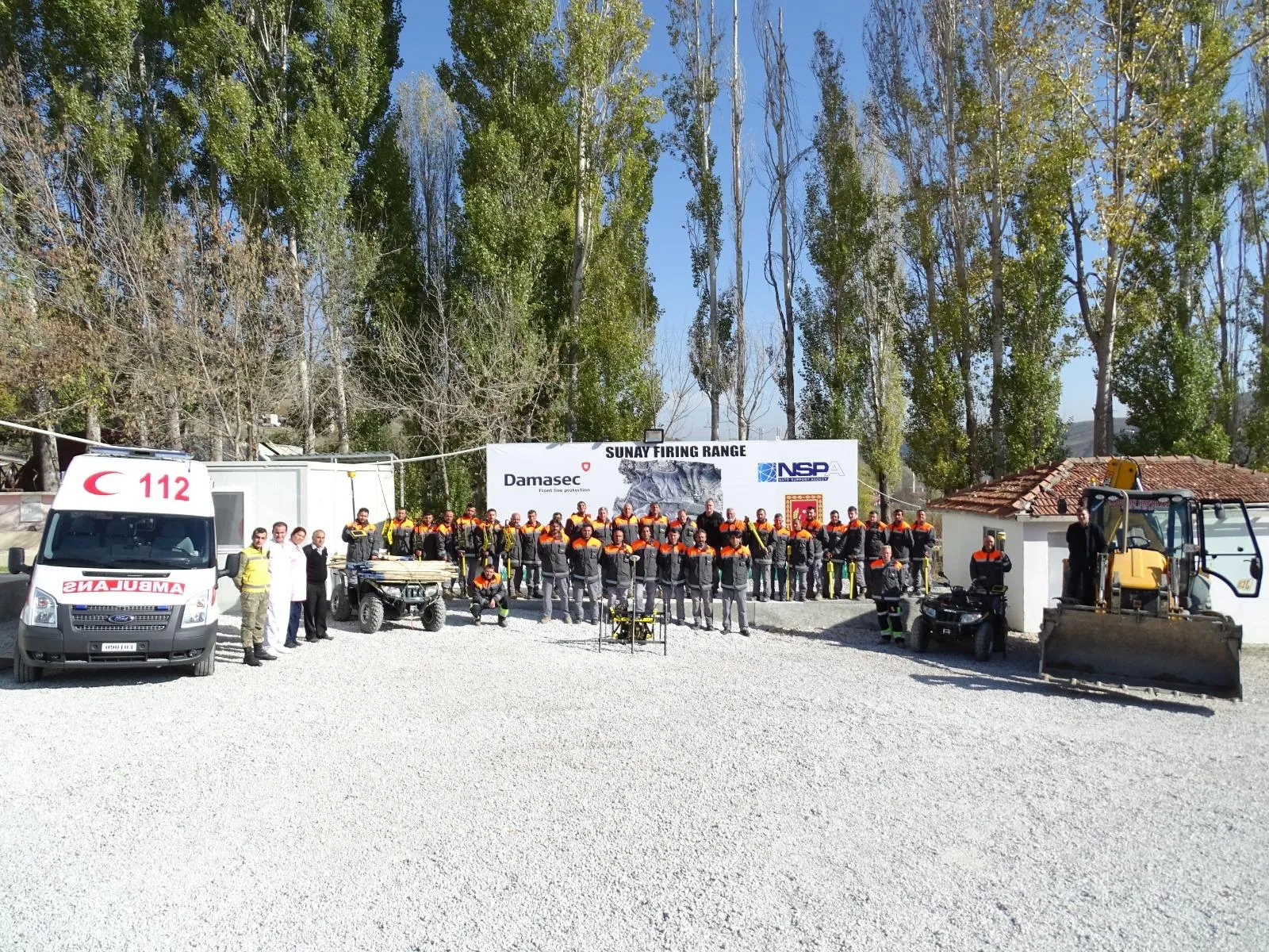 Field team with first-aid support