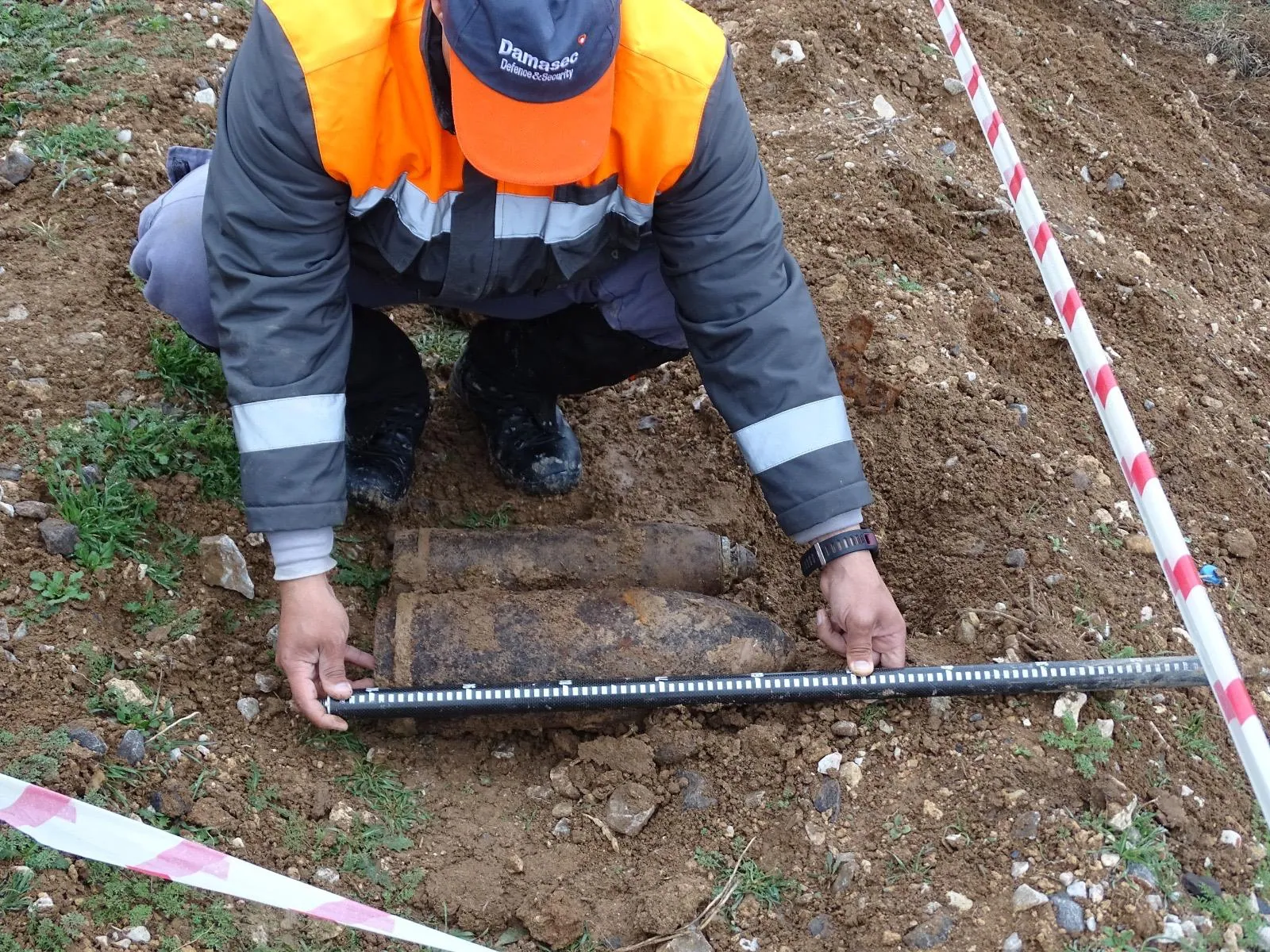 Measuring detected ordnance